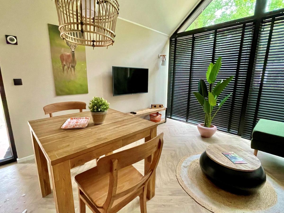Cosy Tiny Lodges - Vakantiepark Kempenbos Diessen Экстерьер фото
