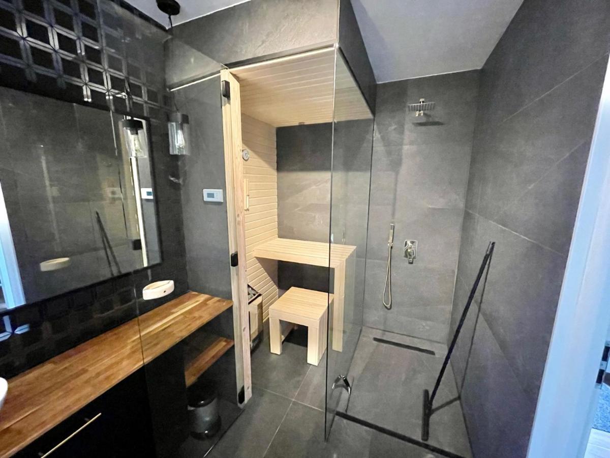 Cosy Tiny Lodges - Vakantiepark Kempenbos Diessen Экстерьер фото