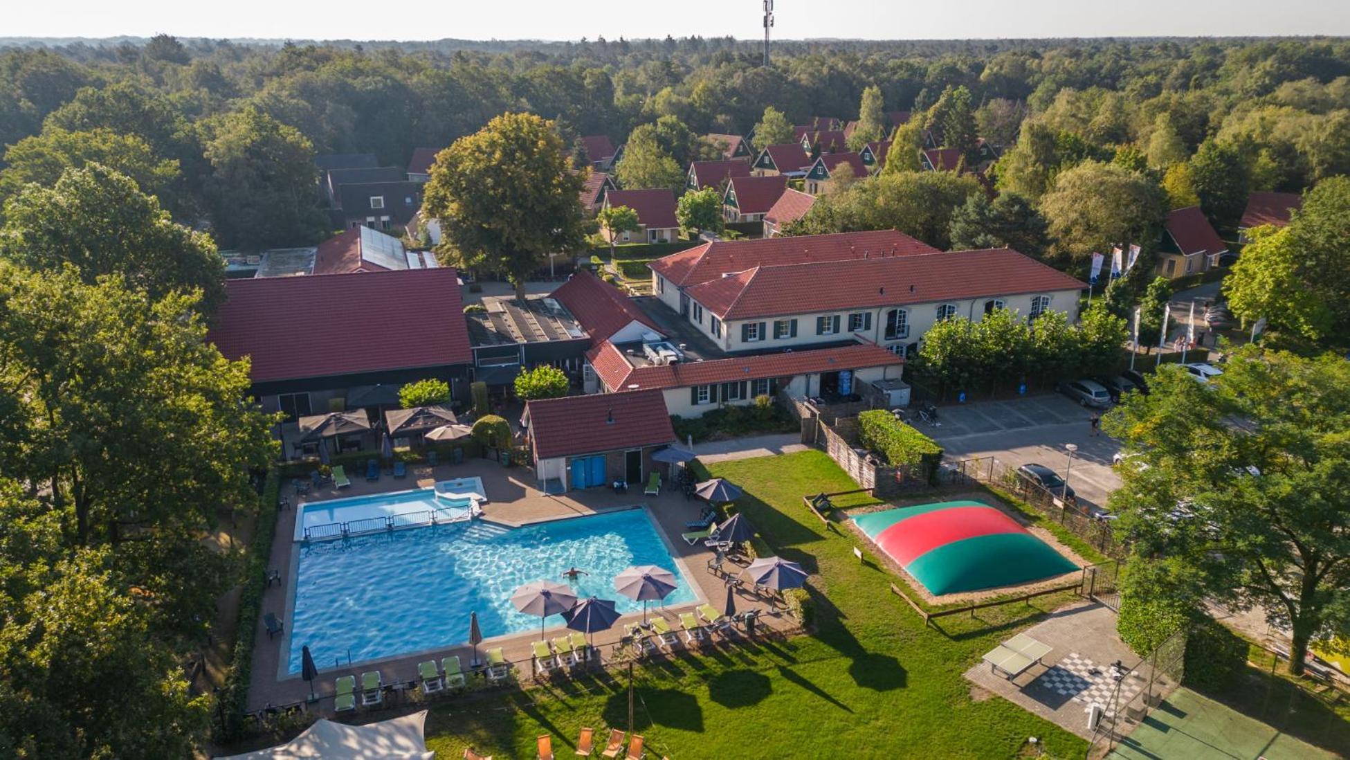 Cosy Tiny Lodges - Vakantiepark Kempenbos Diessen Экстерьер фото