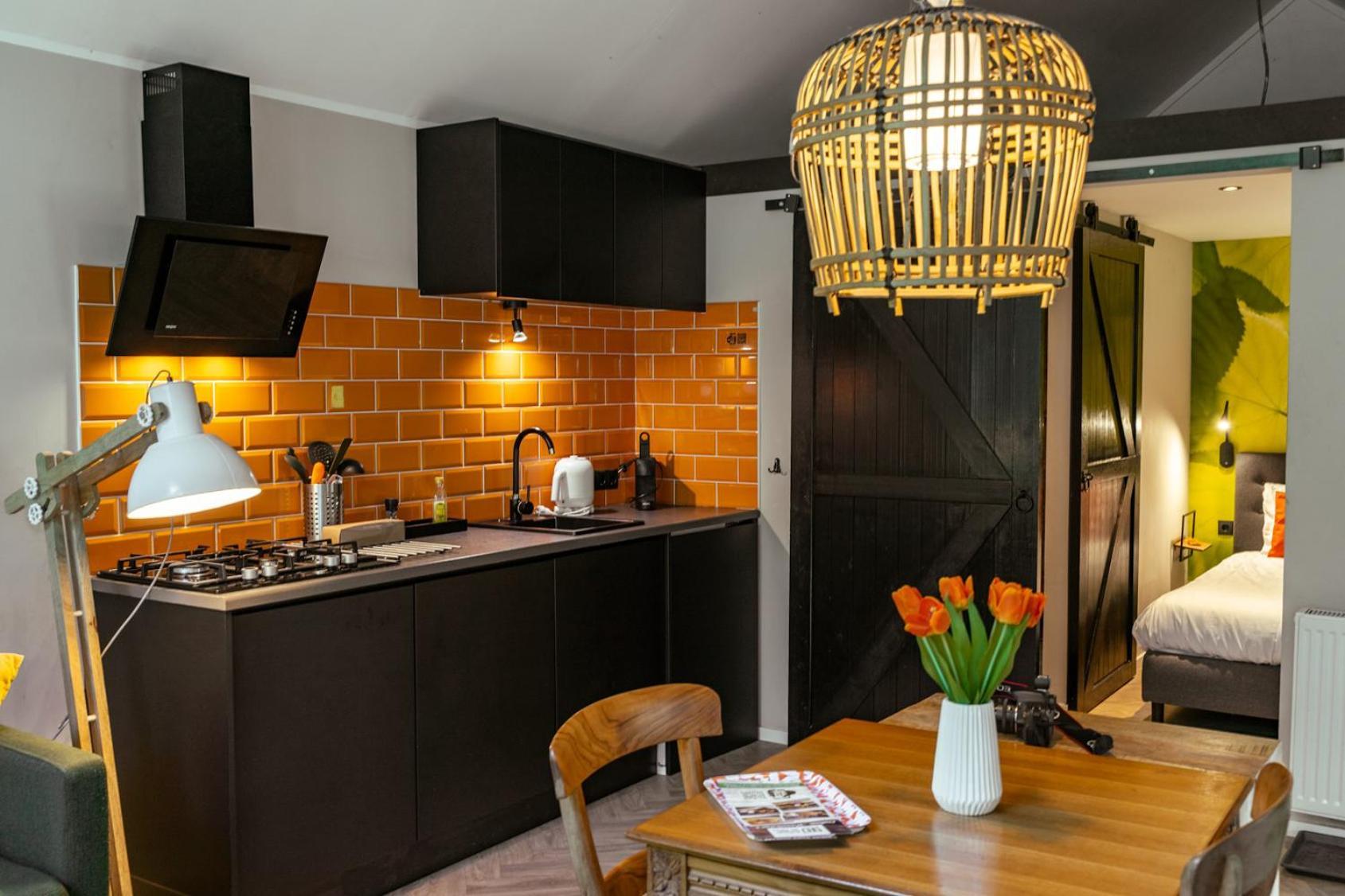 Cosy Tiny Lodges - Vakantiepark Kempenbos Diessen Экстерьер фото